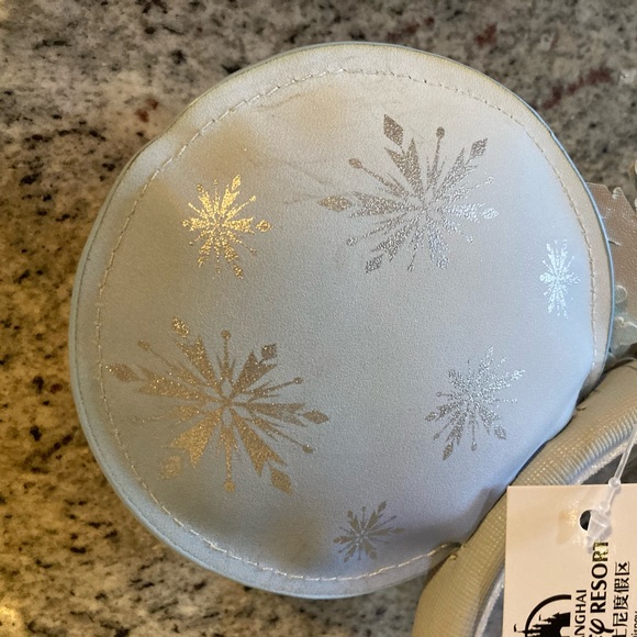 Disney Frozen Anna Elsa Snowflake Ears Loungefly Headband NWT - Picture 7 of 9